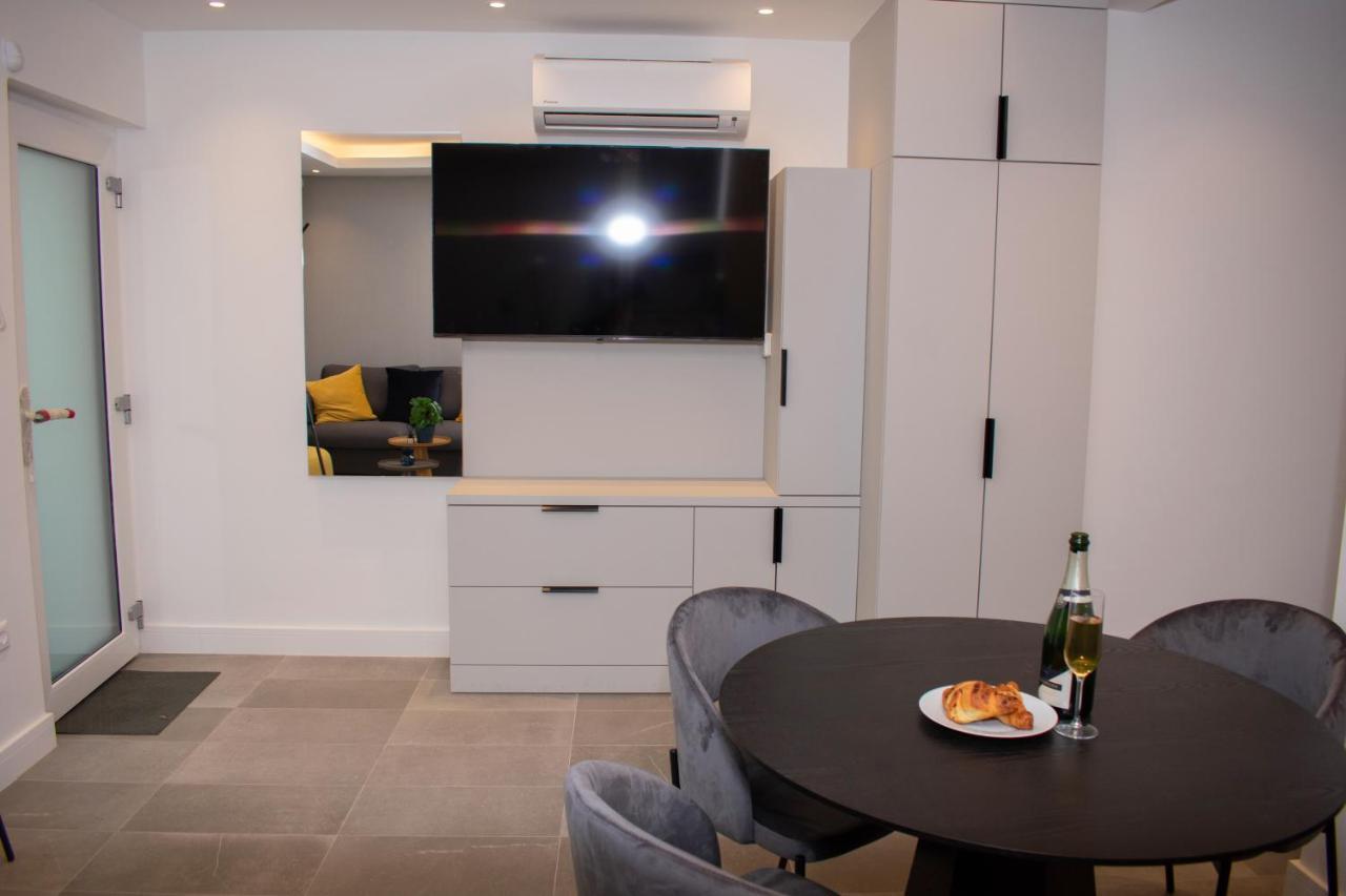 Luxury Cozy 2 Bdr Downtown Apt.3 Budapest Esterno foto